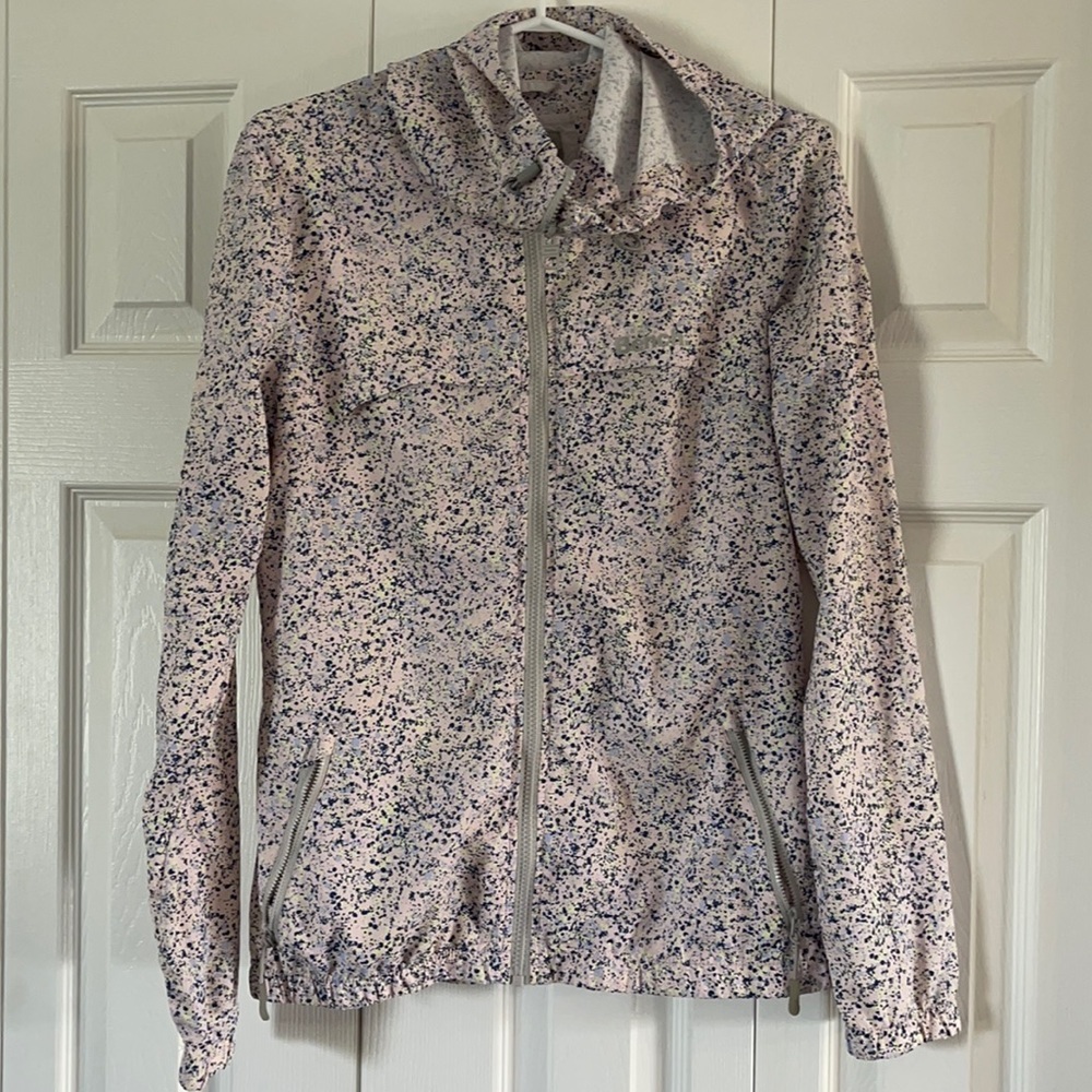 Bench Thin Jacket BNWOT 🥰🥰 Size S.